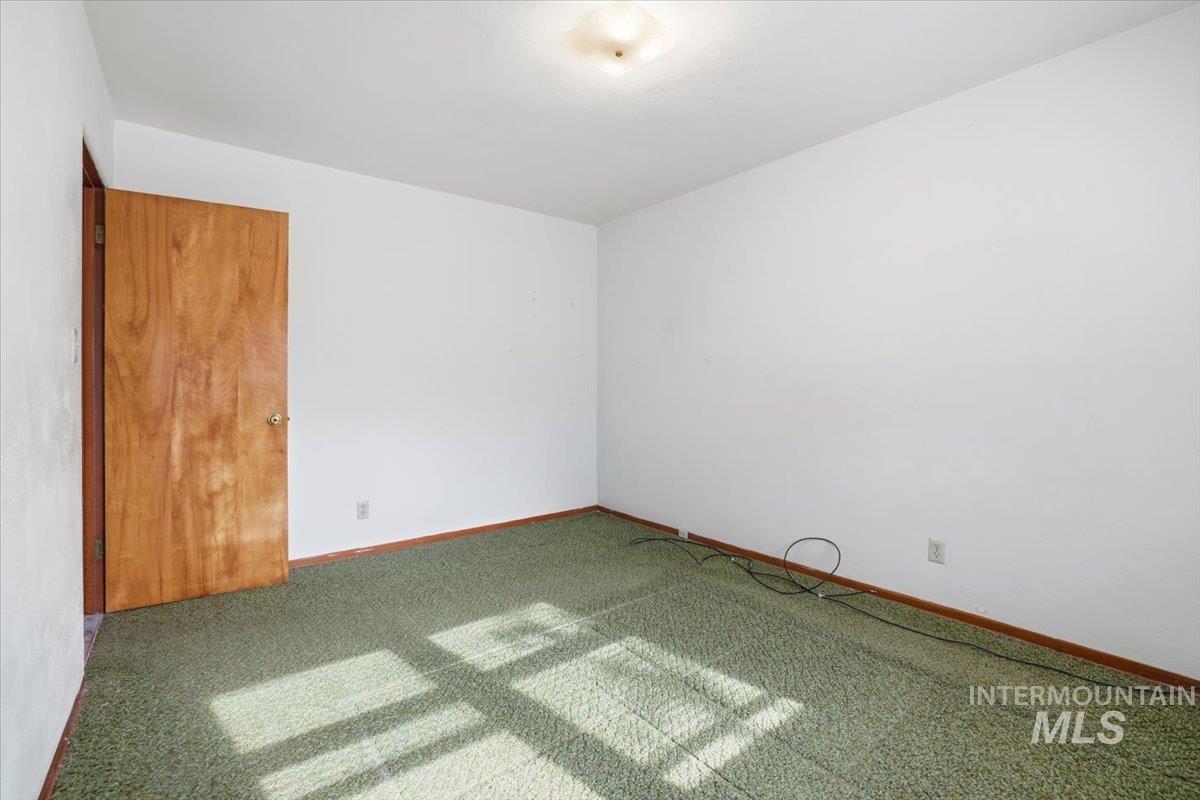 610 SW 5th St, Ontario, Oregon 97914-3415, 2 Bedrooms, 1.5 Bathrooms, Residential For Sale, Price $224,900, 98966716