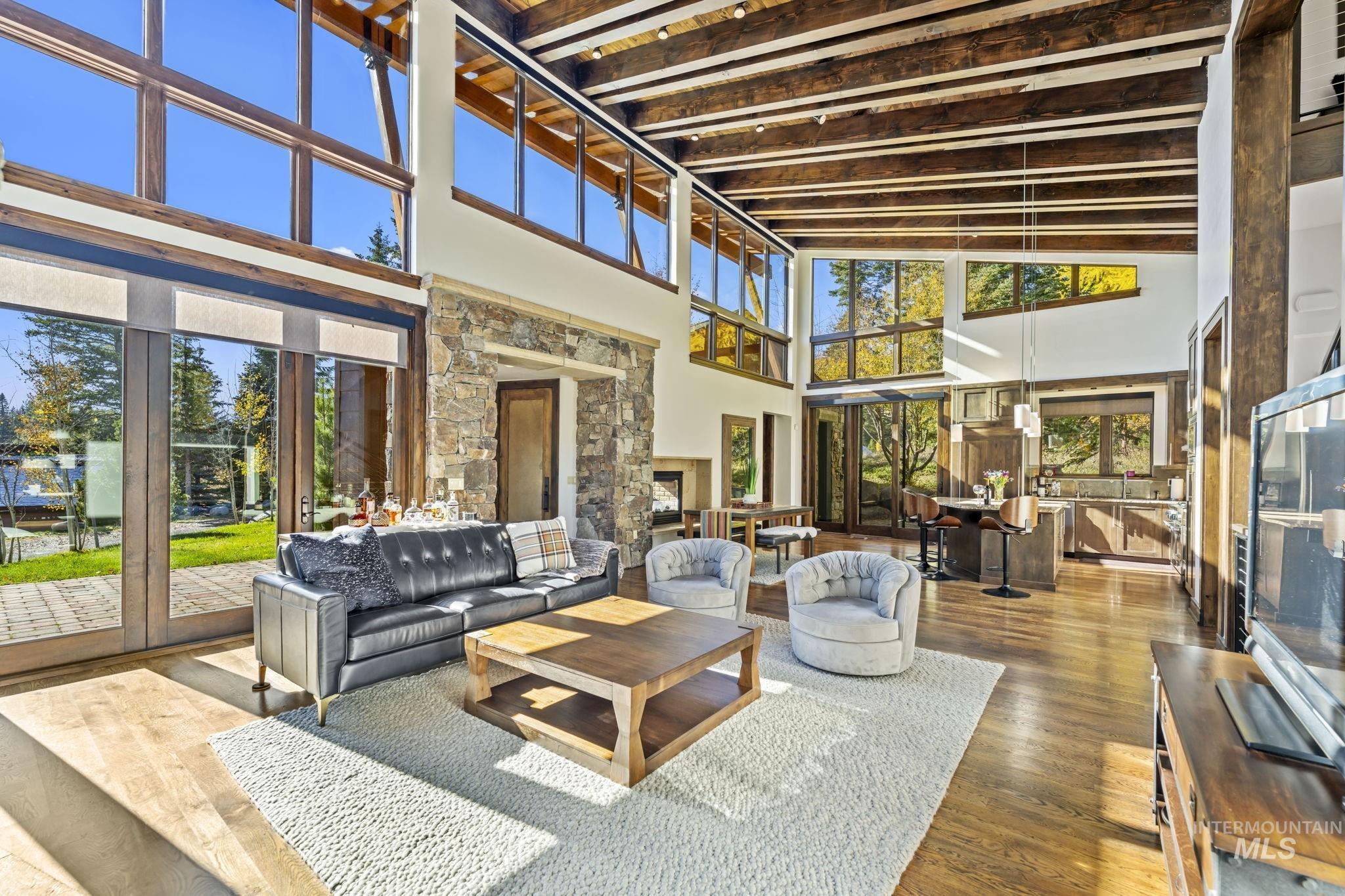 16 Steelhead Court, Donnelly, Idaho 83615, 3 Bedrooms, 3.5 Bathrooms, Residential For Sale, Price $2,225,000, 98966720