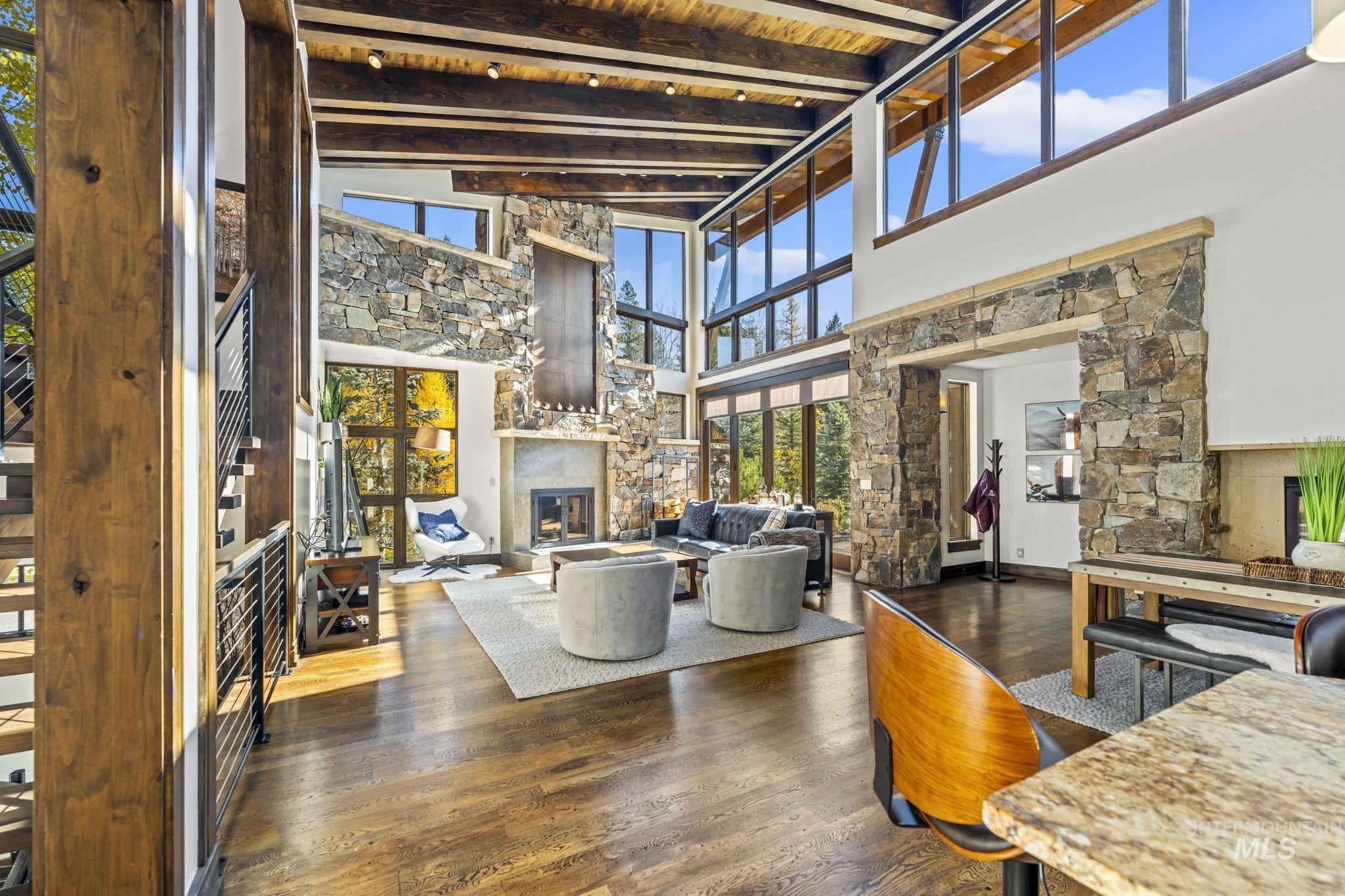 16 Steelhead Court, Donnelly, Idaho 83615, 3 Bedrooms, 3.5 Bathrooms, Residential For Sale, Price $2,225,000, 98966720