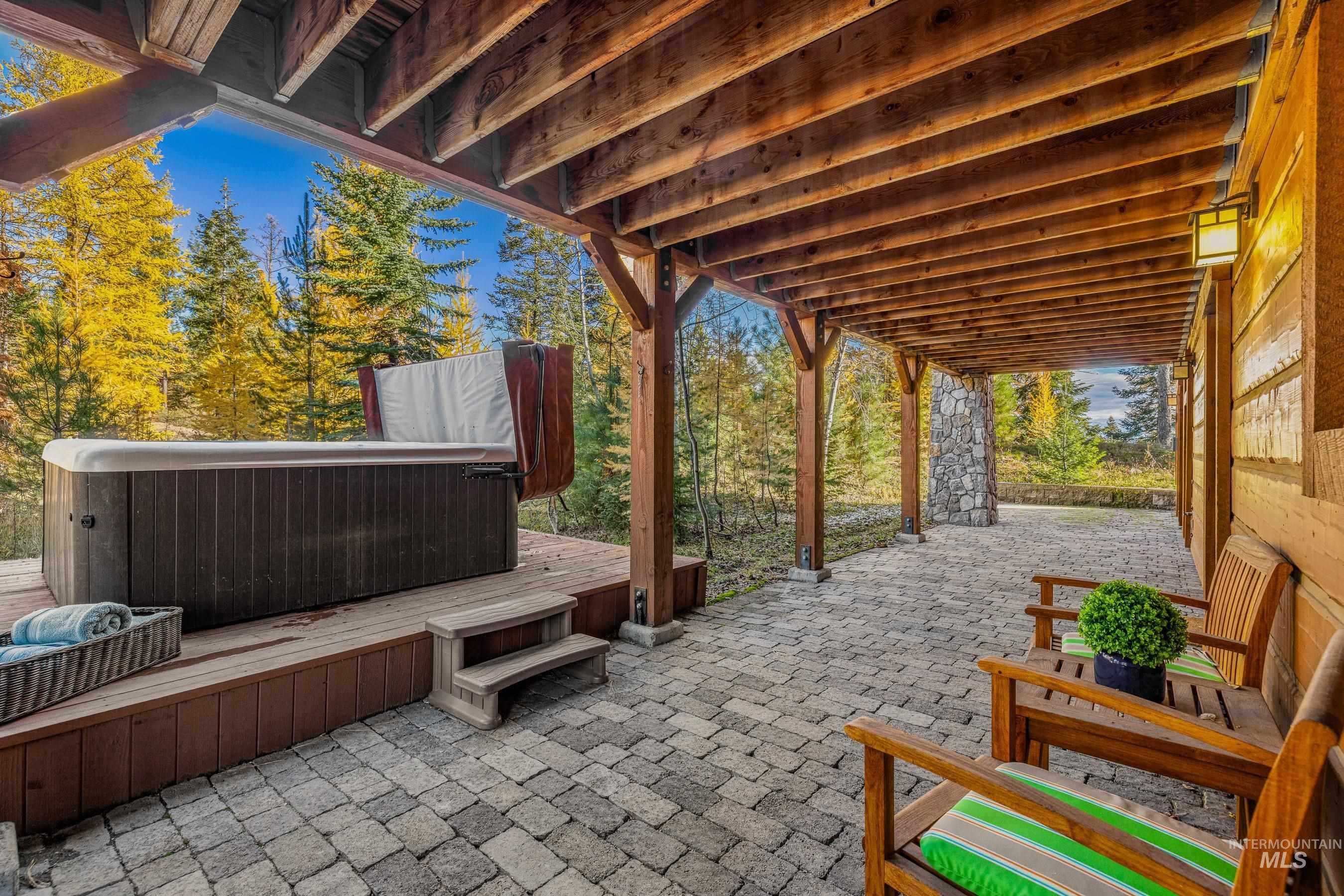 12 Haystack Court, Donnelly, Idaho 83615, 4 Bedrooms, 4 Bathrooms, Residential For Sale, Price $1,995,000, 98966723