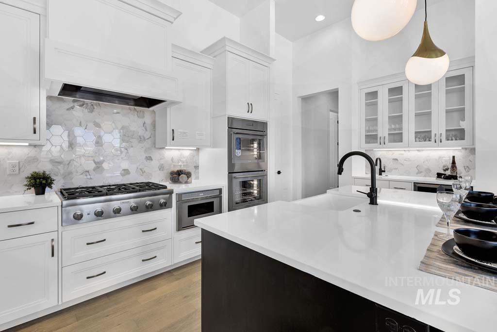 11436 S Saylis Pl, Kuna, Idaho 83634, 3 Bedrooms, 2.5 Bathrooms, Residential For Sale, Price $985,000, 98966735