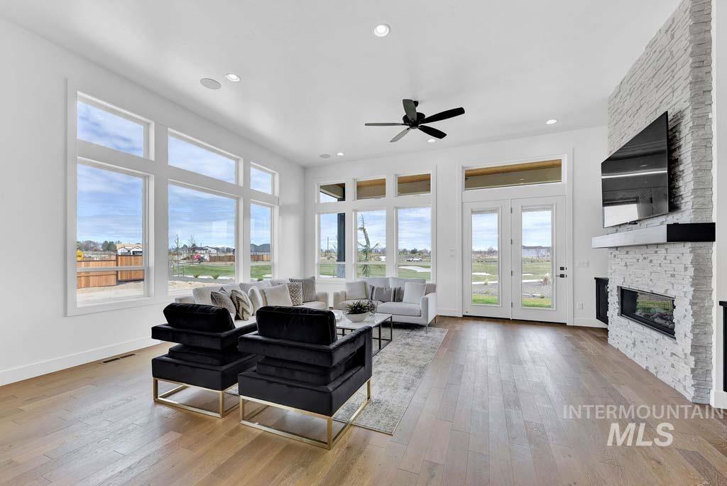 11436 S Saylis Pl, Kuna, Idaho 83634, 3 Bedrooms, 2.5 Bathrooms, Residential For Sale, Price $985,000, 98966735