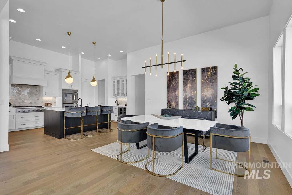 11436 S Saylis Pl, Kuna, Idaho 83634, 3 Bedrooms, 2.5 Bathrooms, Residential For Sale, Price $985,000, 98966735