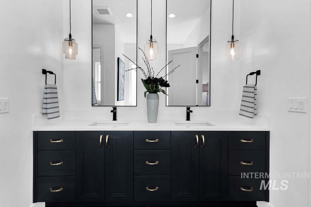 11436 S Saylis Pl, Kuna, Idaho 83634, 3 Bedrooms, 2.5 Bathrooms, Residential For Sale, Price $985,000, 98966735