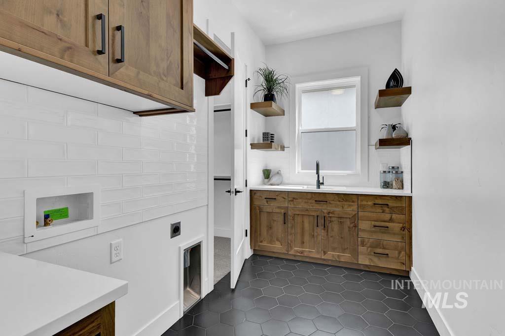 11436 S Saylis Pl, Kuna, Idaho 83634, 3 Bedrooms, 2.5 Bathrooms, Residential For Sale, Price $985,000, 98966735