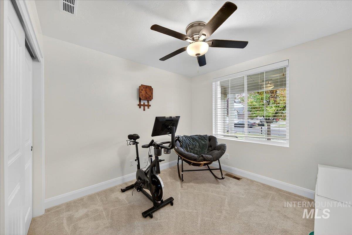 5330 W Los Flores St, Meridian, Idaho 83646-7111, 4 Bedrooms, 2 Bathrooms, Residential For Sale, Price $459,000, 98966736