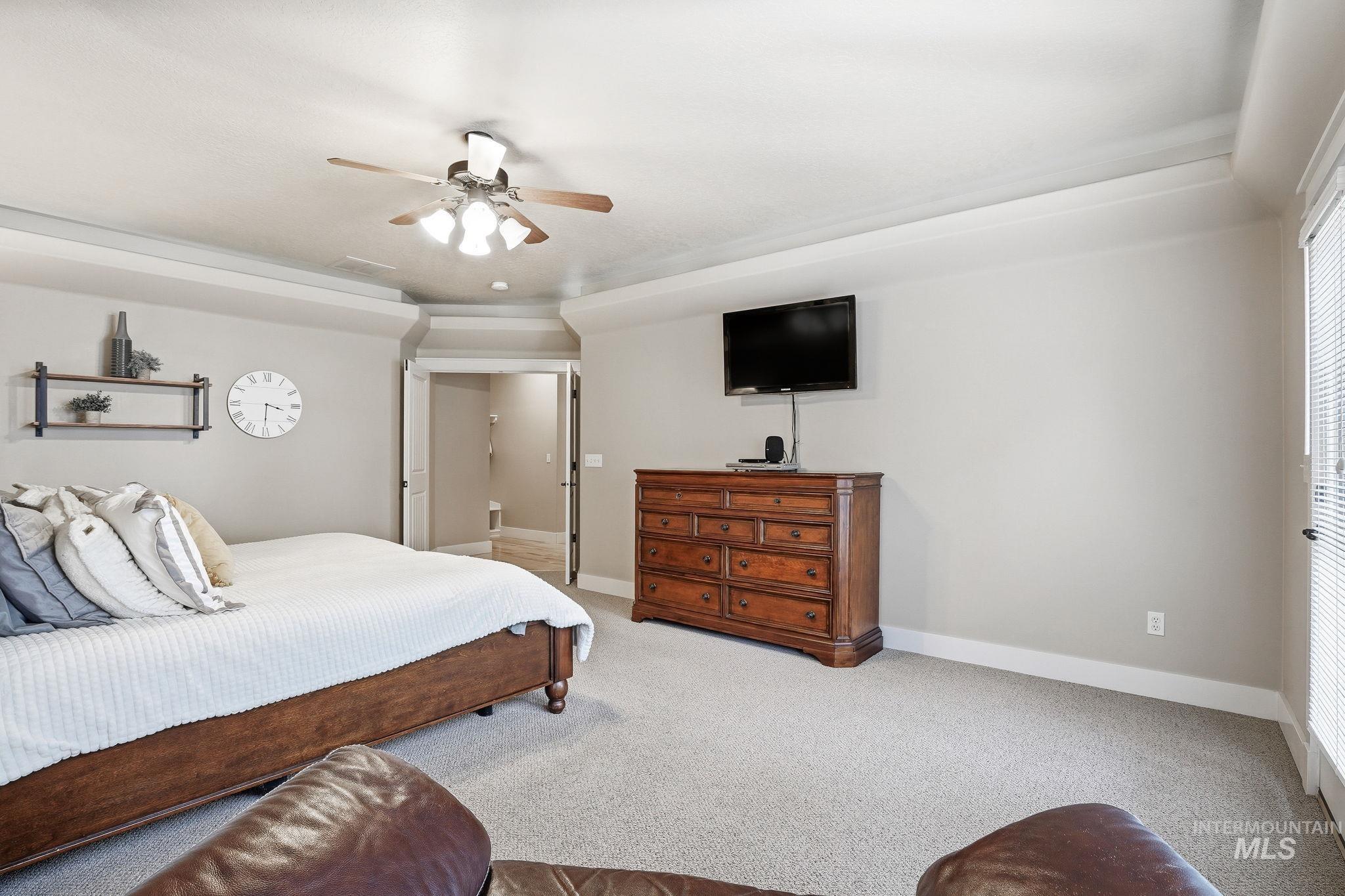 4694 N Abruzzo Ave, Meridian, Idaho 83646, 4 Bedrooms, 2.5 Bathrooms, Residential For Sale, Price $910,000, 98966739