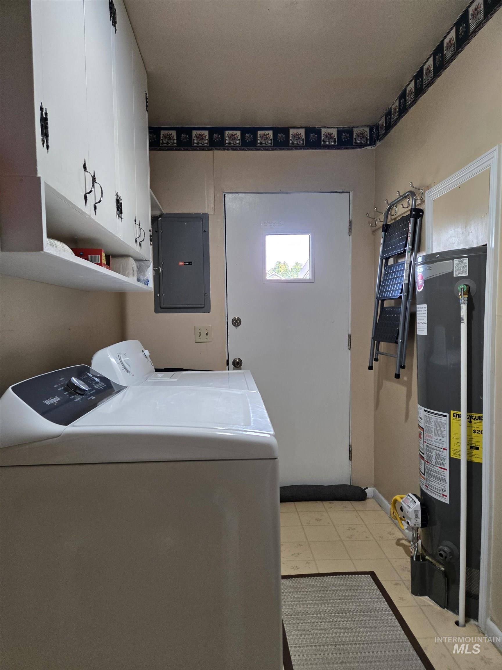 1439 Hunter Ln, Ontario, Oregon 97914, 3 Bedrooms, 2 Bathrooms, Residential For Sale, Price $315,000, 98966741