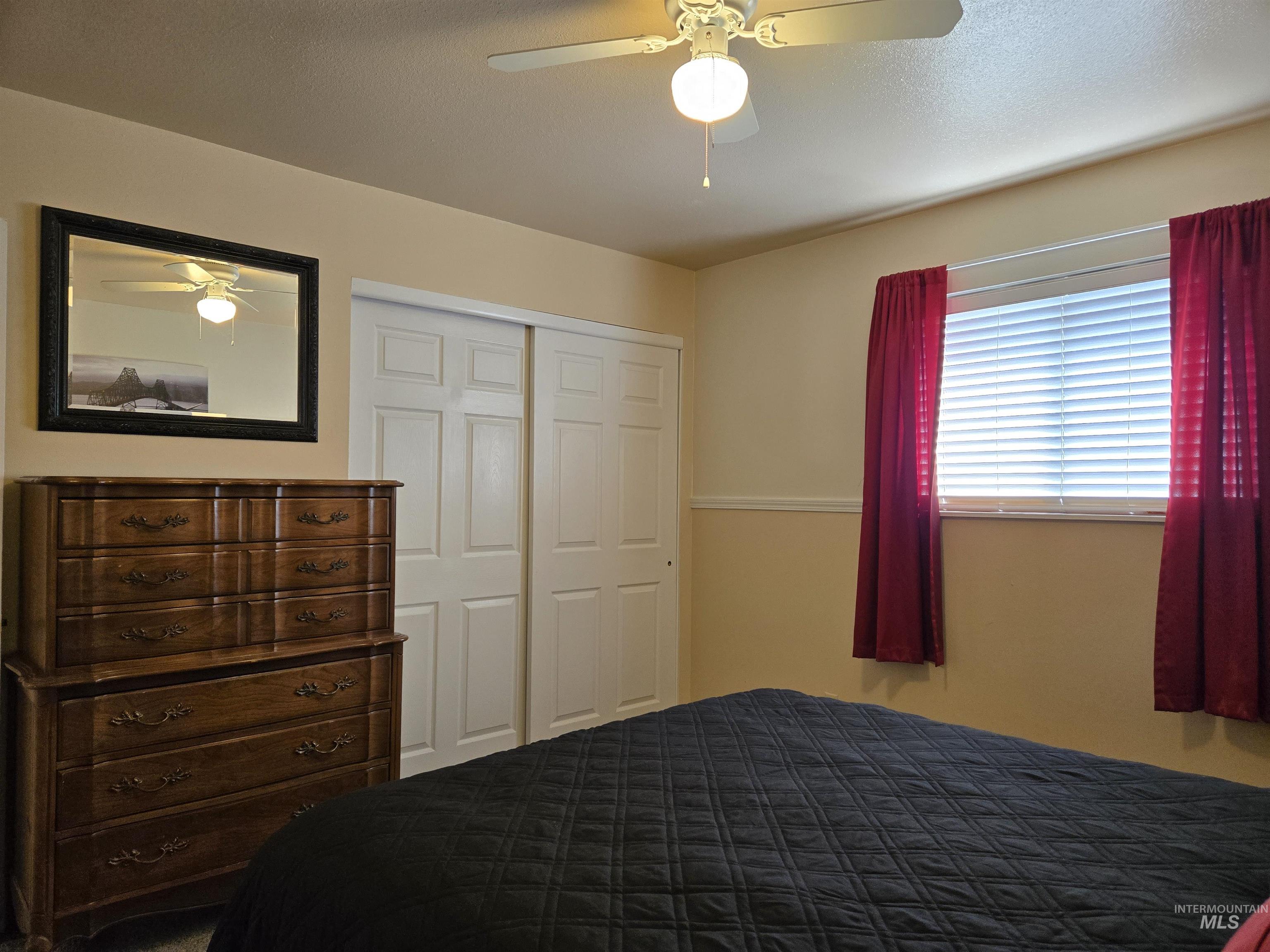 1439 Hunter Ln, Ontario, Oregon 97914, 3 Bedrooms, 2 Bathrooms, Residential For Sale, Price $315,000, 98966741