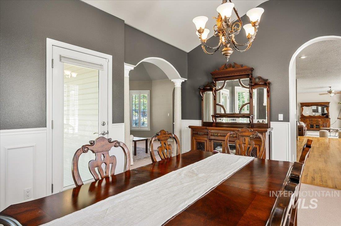 529 W Bayhill, Nampa, Idaho 83686, 4 Bedrooms, 2.5 Bathrooms, Residential For Sale, Price $799,900, 98966743