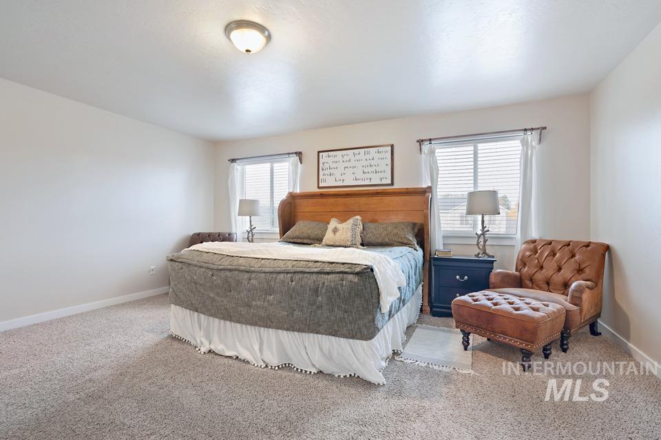 2168 Alpine Creek, Fruitland, Idaho 83619, 5 Bedrooms, 2.5 Bathrooms, Residential For Sale, Price $525,000, 98966746