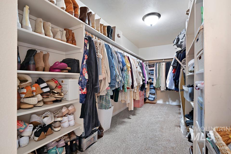 2168 Alpine Creek, Fruitland, Idaho 83619, 5 Bedrooms, 2.5 Bathrooms, Residential For Sale, Price $525,000, 98966746