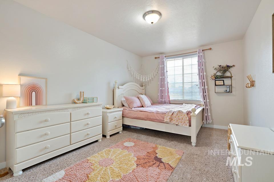 2168 Alpine Creek, Fruitland, Idaho 83619, 5 Bedrooms, 2.5 Bathrooms, Residential For Sale, Price $525,000, 98966746