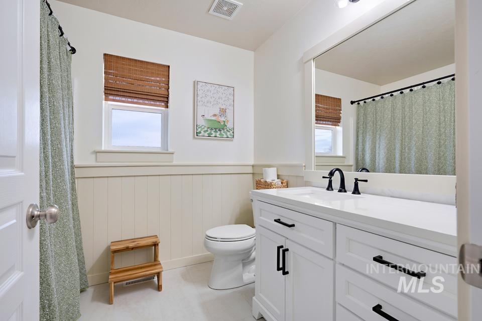 2168 Alpine Creek, Fruitland, Idaho 83619, 5 Bedrooms, 2.5 Bathrooms, Residential For Sale, Price $525,000, 98966746