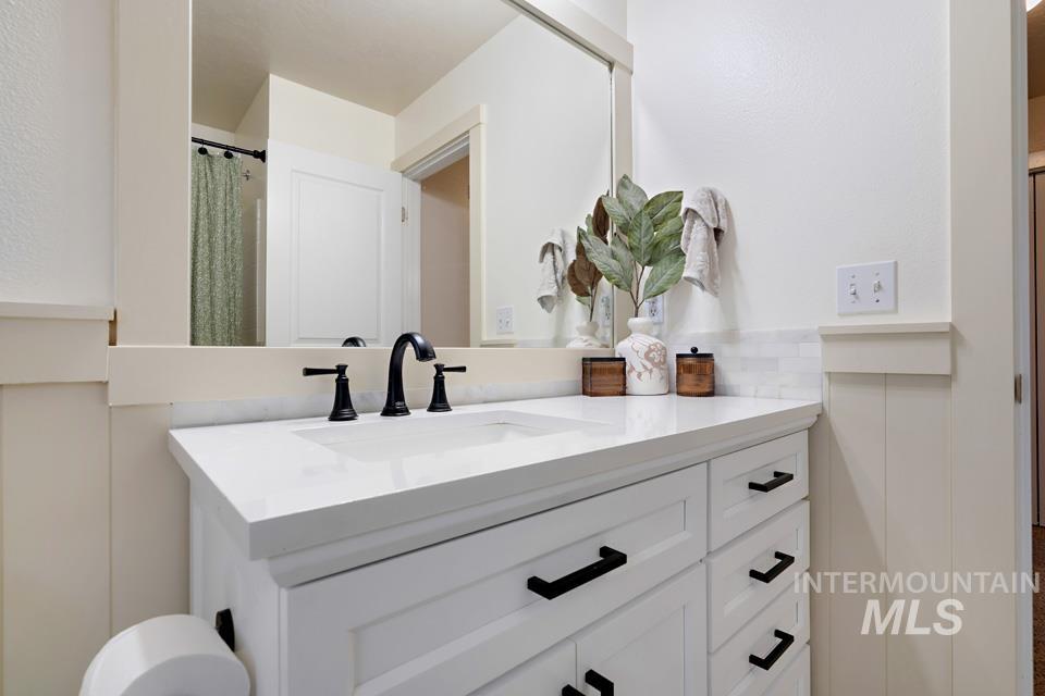 2168 Alpine Creek, Fruitland, Idaho 83619, 5 Bedrooms, 2.5 Bathrooms, Residential For Sale, Price $525,000, 98966746