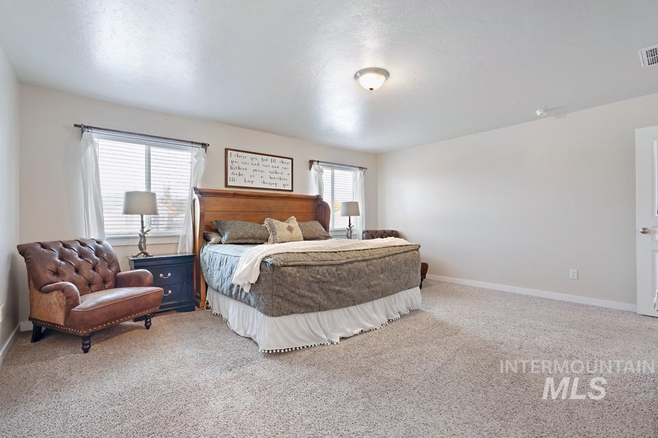 2168 Alpine Creek, Fruitland, Idaho 83619, 5 Bedrooms, 2.5 Bathrooms, Residential For Sale, Price $525,000, 98966746