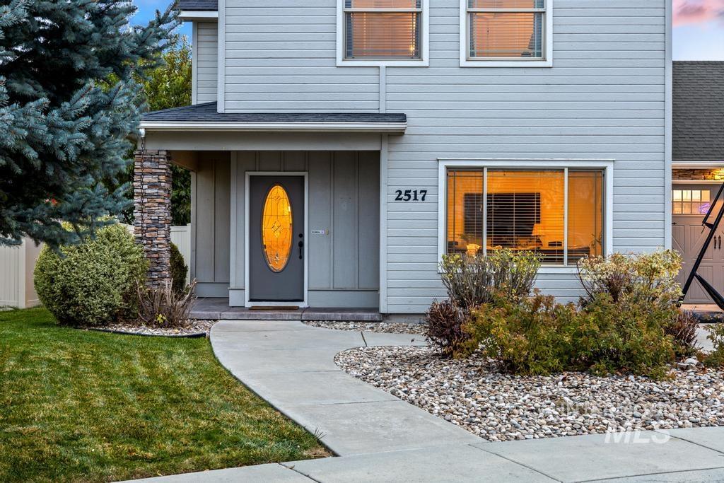 2517 W Sherman Avenue, Nampa, Idaho 83686, 3 Bedrooms, 2.5 Bathrooms, Residential For Sale, Price $425,000, 98966750