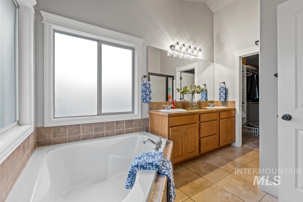 2517 W Sherman Avenue, Nampa, Idaho 83686, 3 Bedrooms, 2.5 Bathrooms, Residential For Sale, Price $425,000, 98966750