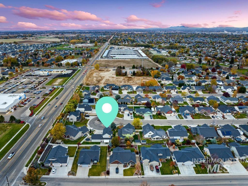 2517 W Sherman Avenue, Nampa, Idaho 83686, 3 Bedrooms, 2.5 Bathrooms, Residential For Sale, Price $425,000, 98966750