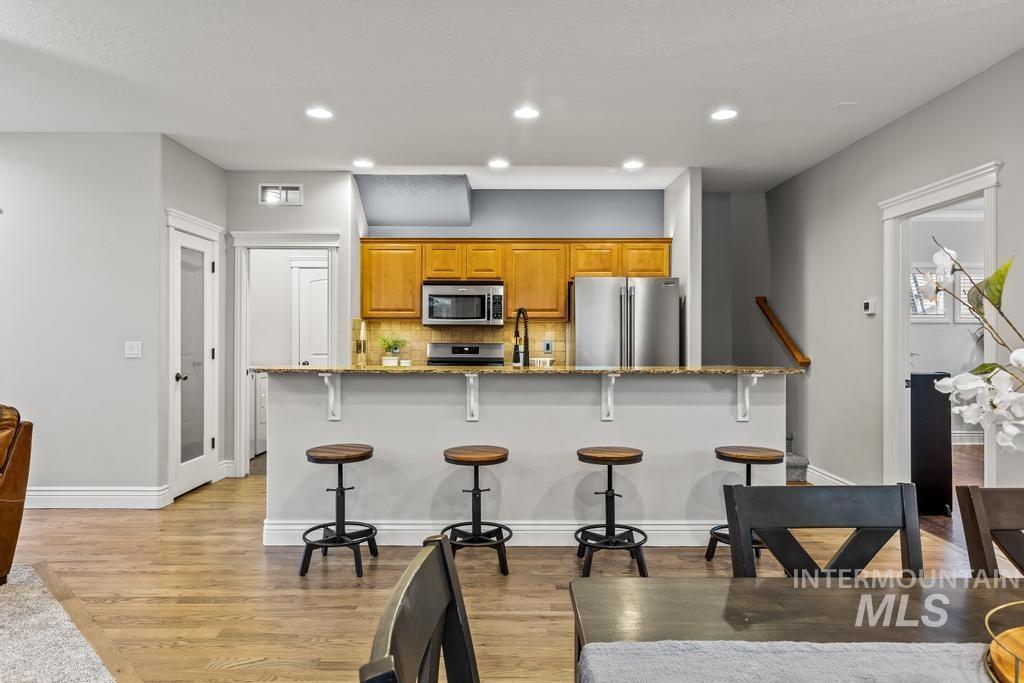 2517 W Sherman Avenue, Nampa, Idaho 83686, 3 Bedrooms, 2.5 Bathrooms, Residential For Sale, Price $425,000, 98966750