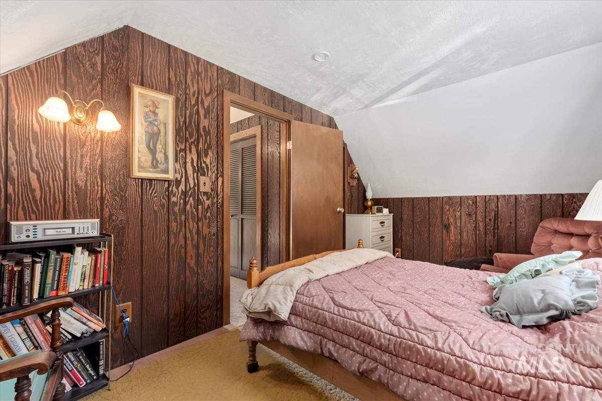 10 Bransons Dr, Lowman, Idaho 83637, 3 Bedrooms, 2 Bathrooms, Residential For Sale, Price $475,000, 98966759