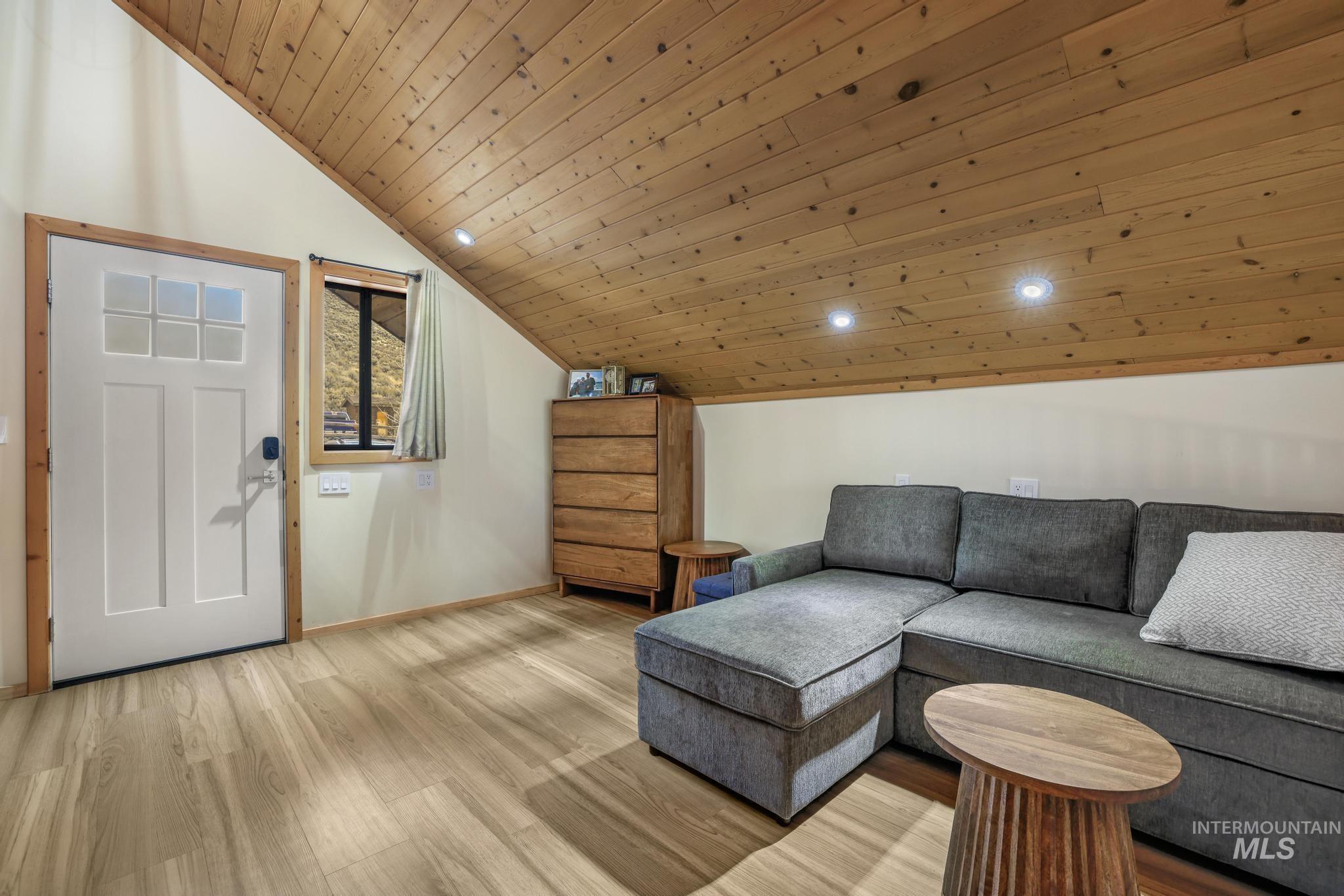 150 Wood River Canal Rd, Bellevue, Idaho 83313, 2 Bedrooms, 2 Bathrooms, Residential For Sale, Price $435,000, 98966760