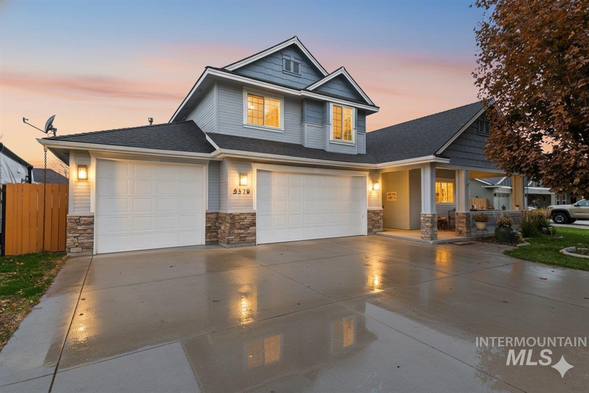 5579 S Acheron Ave, Boise, Idaho 83709, 4 Bedrooms, 2.5 Bathrooms, Residential For Sale, Price $624,000, 98966764
