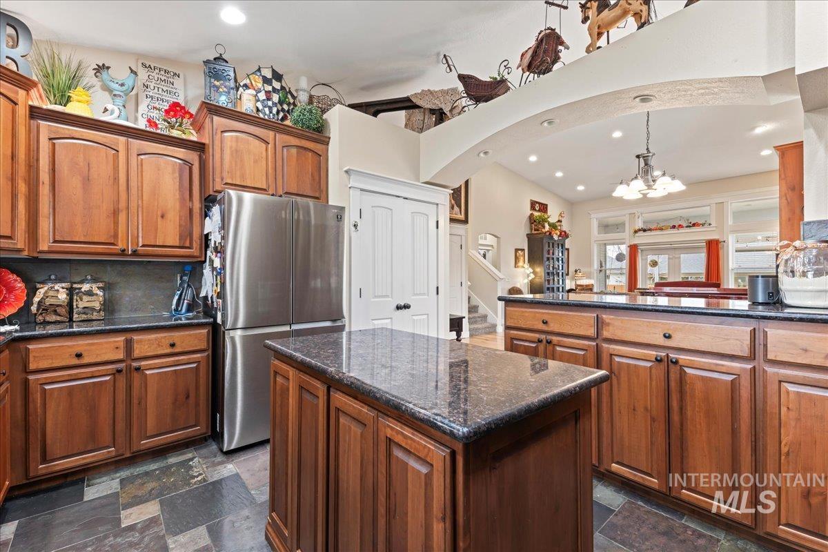 5579 S Acheron Ave, Boise, Idaho 83709, 4 Bedrooms, 2.5 Bathrooms, Residential For Sale, Price $624,000, 98966764