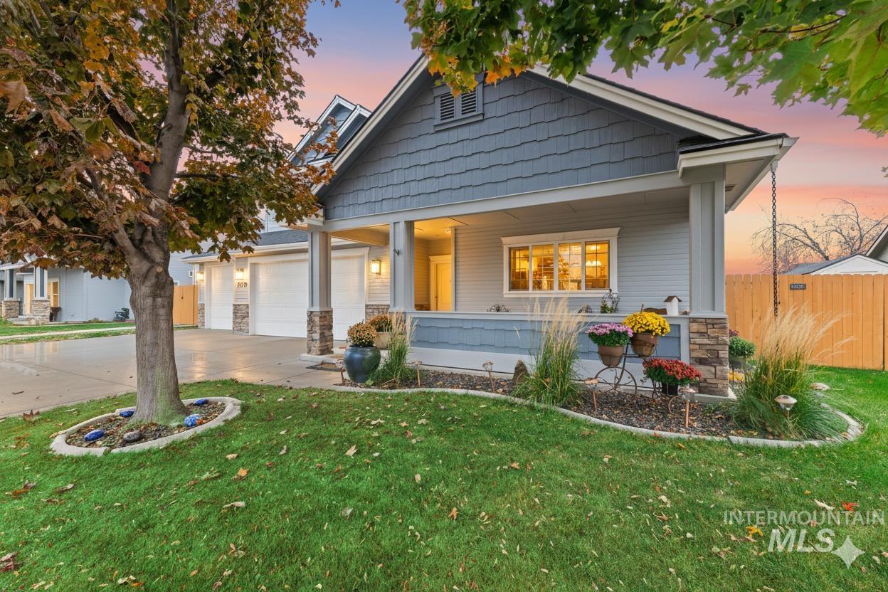 5579 S Acheron Ave, Boise, Idaho 83709, 4 Bedrooms, 2.5 Bathrooms, Residential For Sale, Price $624,000, 98966764