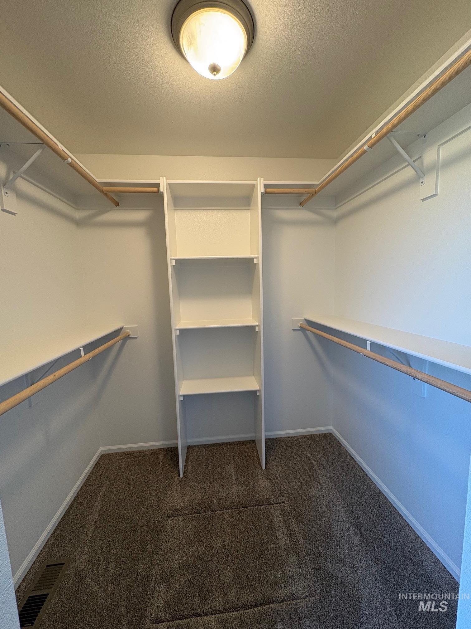 1811 Airway Ave, Lewiston, Idaho 83501, 3 Bedrooms, 2 Bathrooms, Residential For Sale, Price $364,900, 98966765