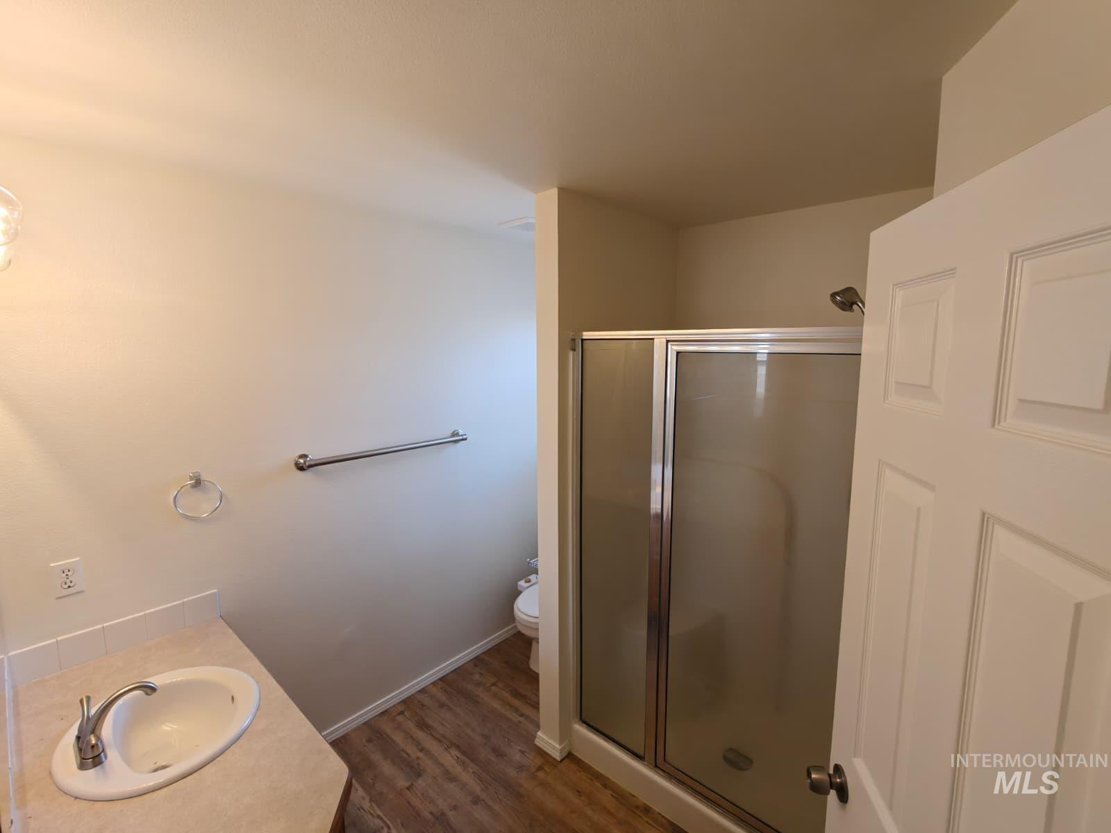 1880 N Tyra, Boise, Idaho 83713, 5 Bedrooms, 2.5 Bathrooms, Rental For Rent, Price $2,750, 98966771