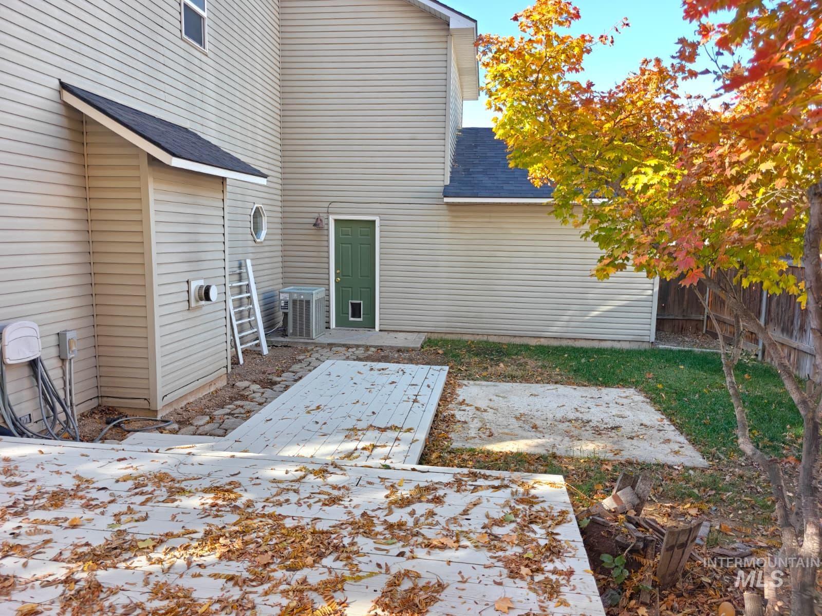 1880 N Tyra, Boise, Idaho 83713, 5 Bedrooms, 2.5 Bathrooms, Rental For Rent, Price $2,750, 98966771