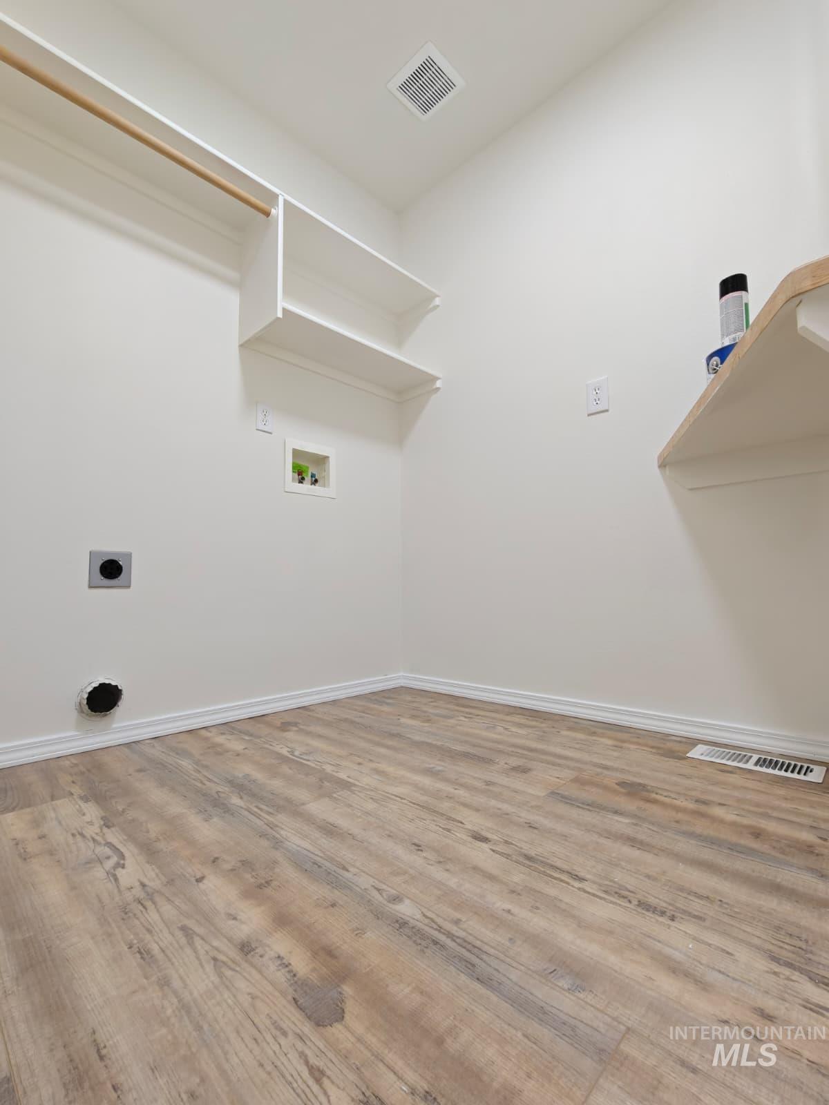 1880 N Tyra, Boise, Idaho 83713, 5 Bedrooms, 2.5 Bathrooms, Rental For Rent, Price $2,750, 98966771