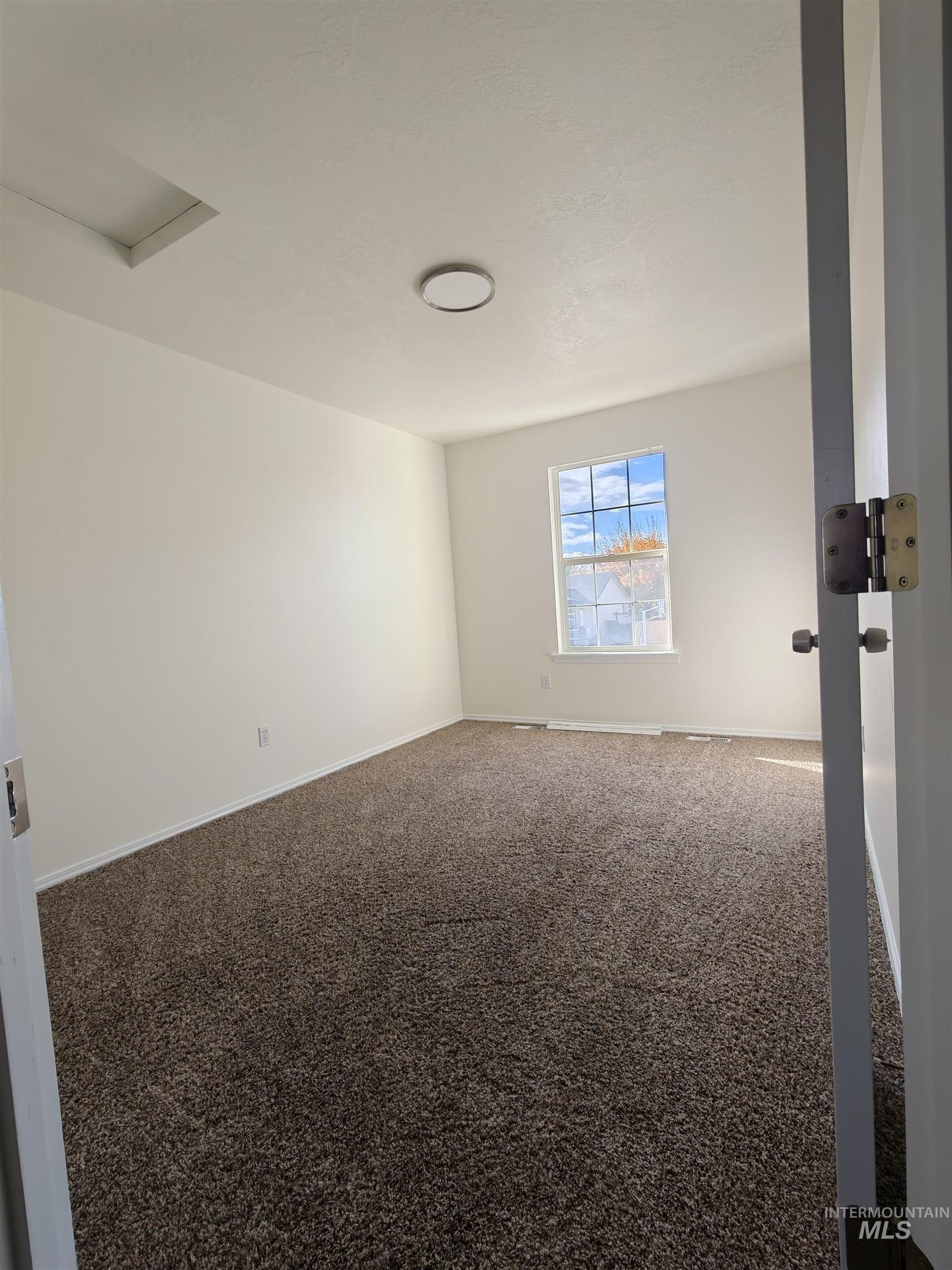 1880 N Tyra, Boise, Idaho 83713, 5 Bedrooms, 2.5 Bathrooms, Rental For Rent, Price $2,750, 98966771