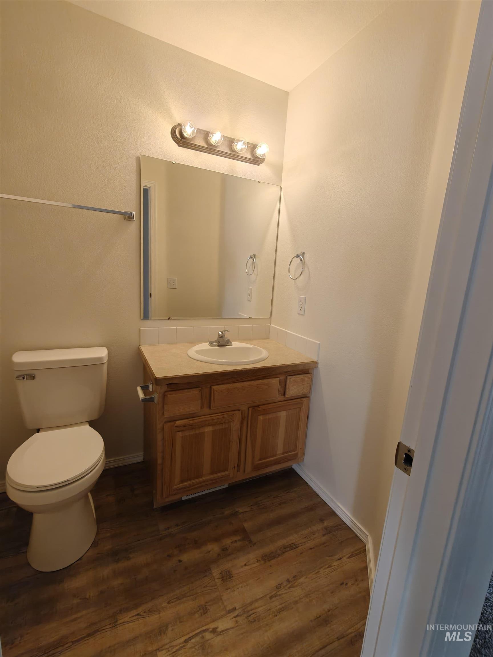 1880 N Tyra, Boise, Idaho 83713, 5 Bedrooms, 2.5 Bathrooms, Rental For Rent, Price $2,750, 98966771