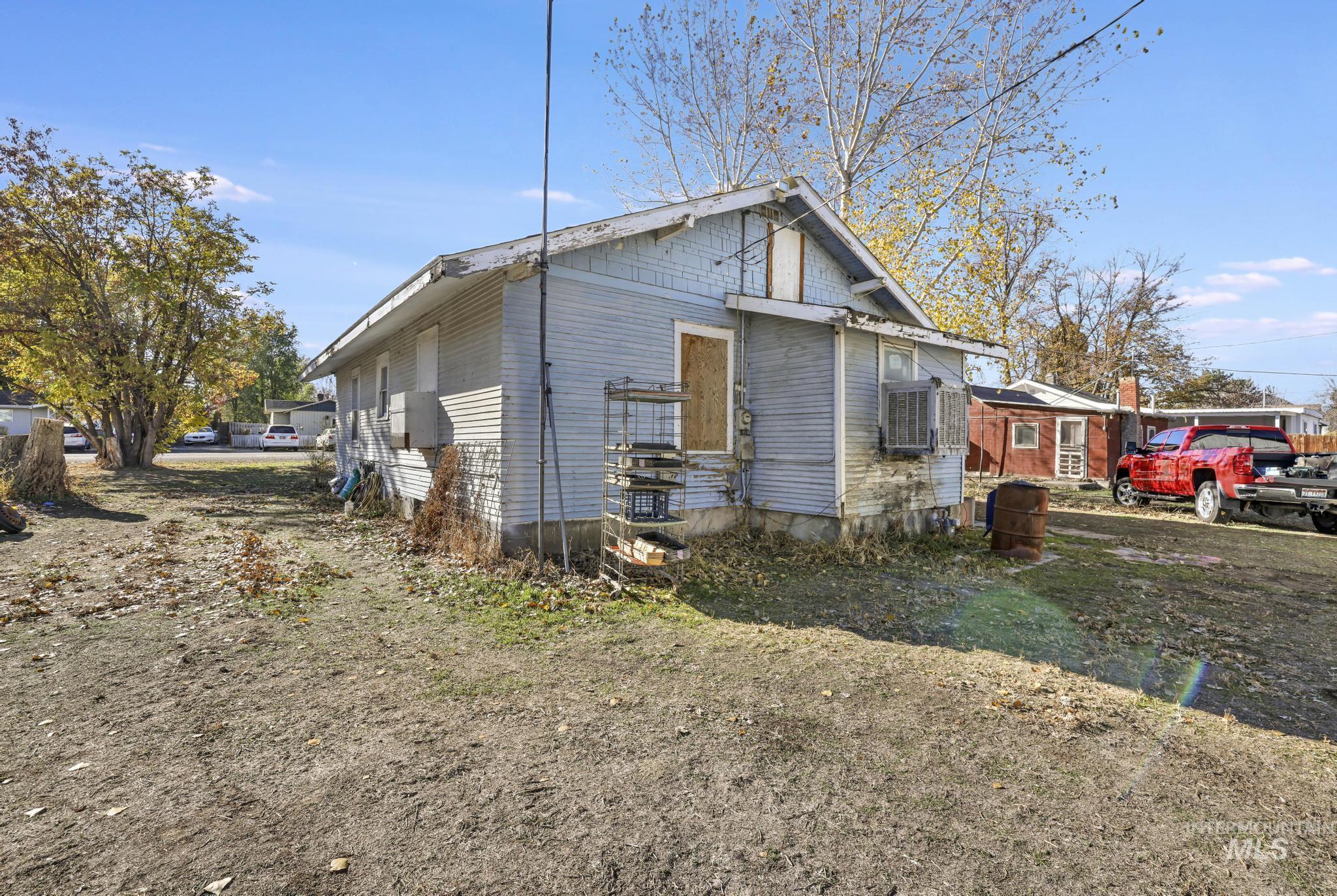 View of property exterior
