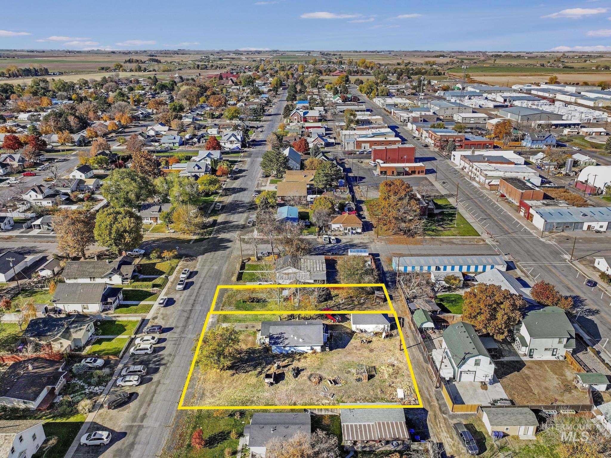 Aerial view of property's location featuring property parcel outlined