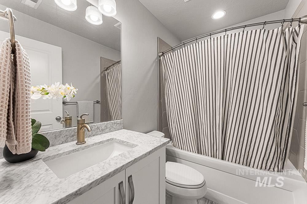 1102 N Lionbridge Ave, Eagle, Idaho 83616, 4 Bedrooms, 3.5 Bathrooms, Residential For Sale, Price $1,699,990, 98966791