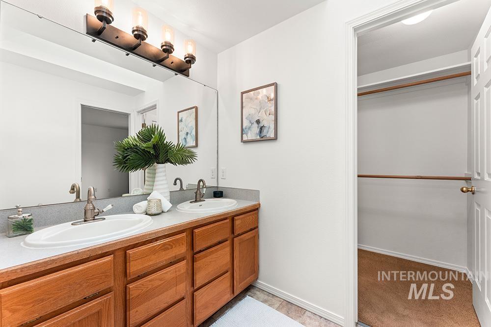 1723 W Hendricks St, Meridian, Idaho 83646, 3 Bedrooms, 2 Bathrooms, Residential For Sale, Price $398,000, 98966792