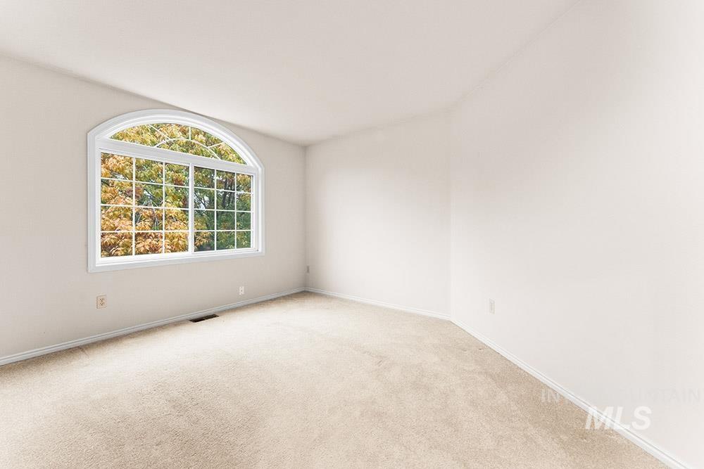 3362 E Dowling Mill Ct., Boise, Idaho 83706, 3 Bedrooms, 2.5 Bathrooms, Residential For Sale, Price $825,000, 98966793