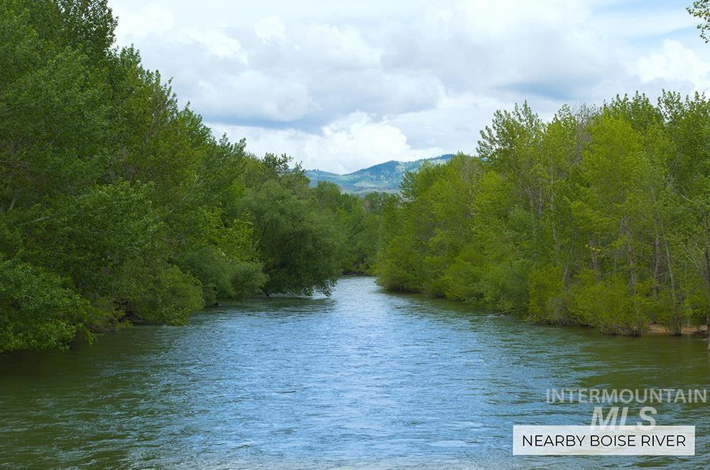 3362 E Dowling Mill Ct., Boise, Idaho 83706, 3 Bedrooms, 2.5 Bathrooms, Residential For Sale, Price $825,000,MLS 98966793