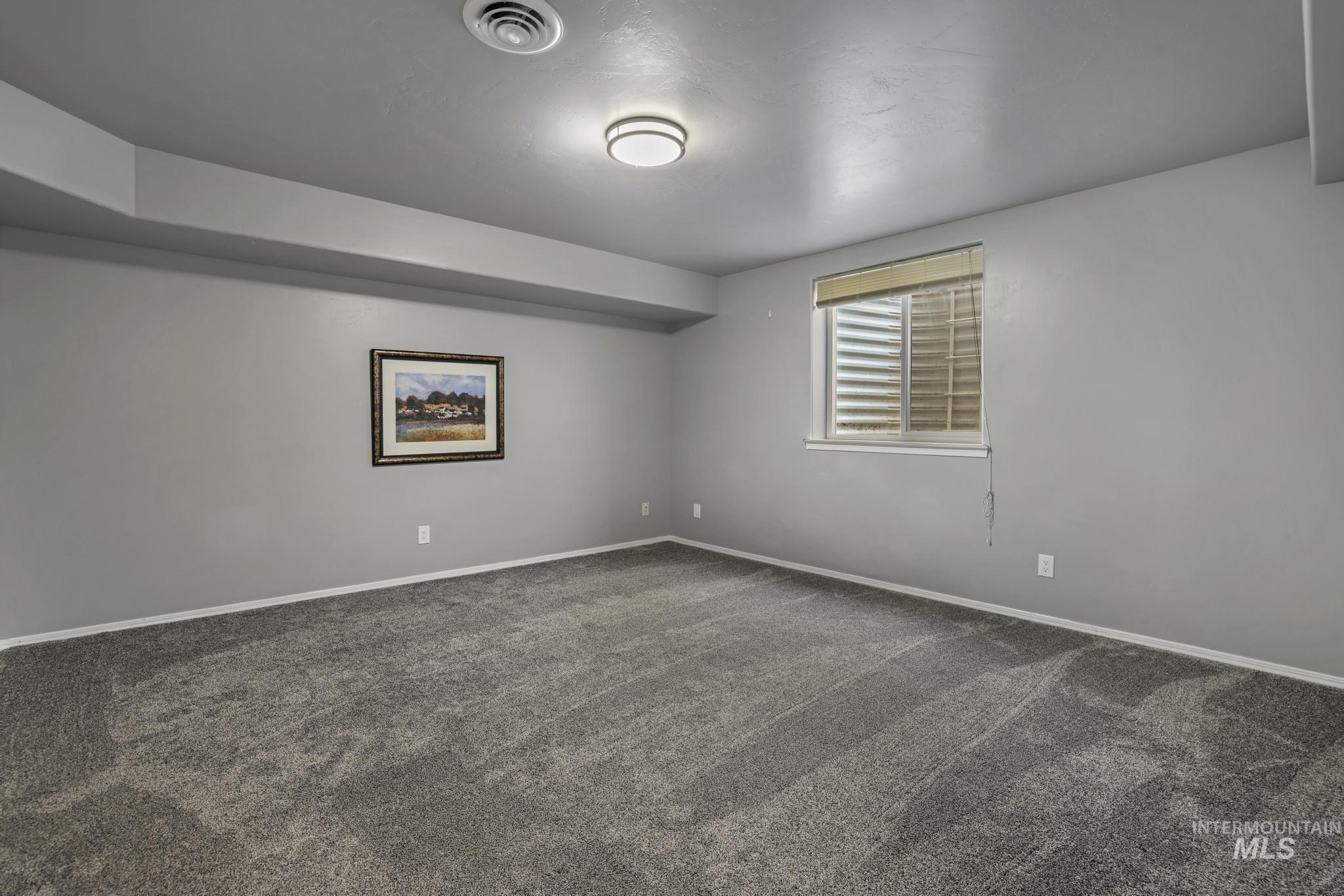 1021 Paintbrush Ave, Kimberly, Idaho 83341, 5 Bedrooms, 3 Bathrooms, Residential For Sale, Price $549,900, 98966824