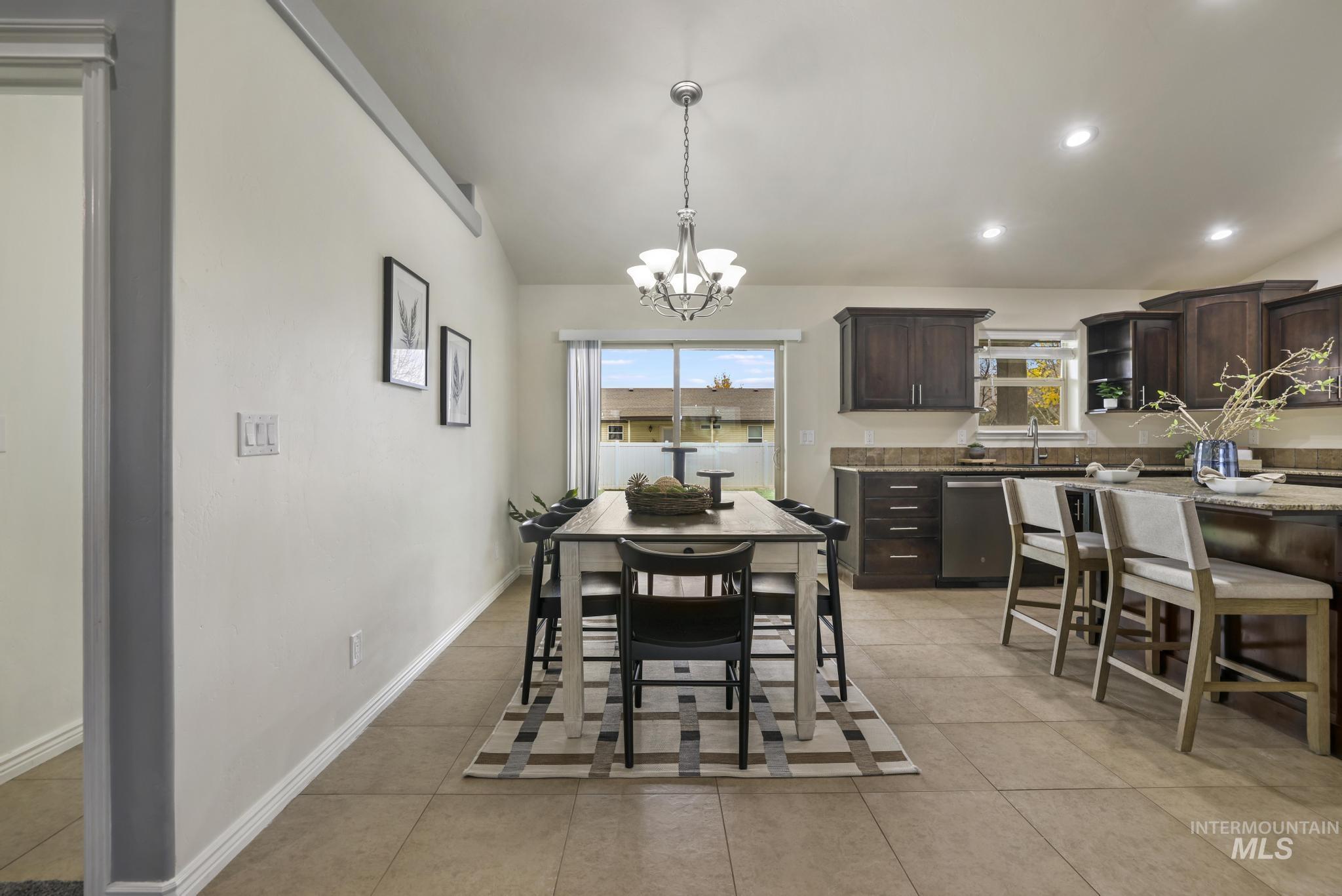 1021 Paintbrush Ave, Kimberly, Idaho 83341, 5 Bedrooms, 3 Bathrooms, Residential For Sale, Price $549,900, 98966824