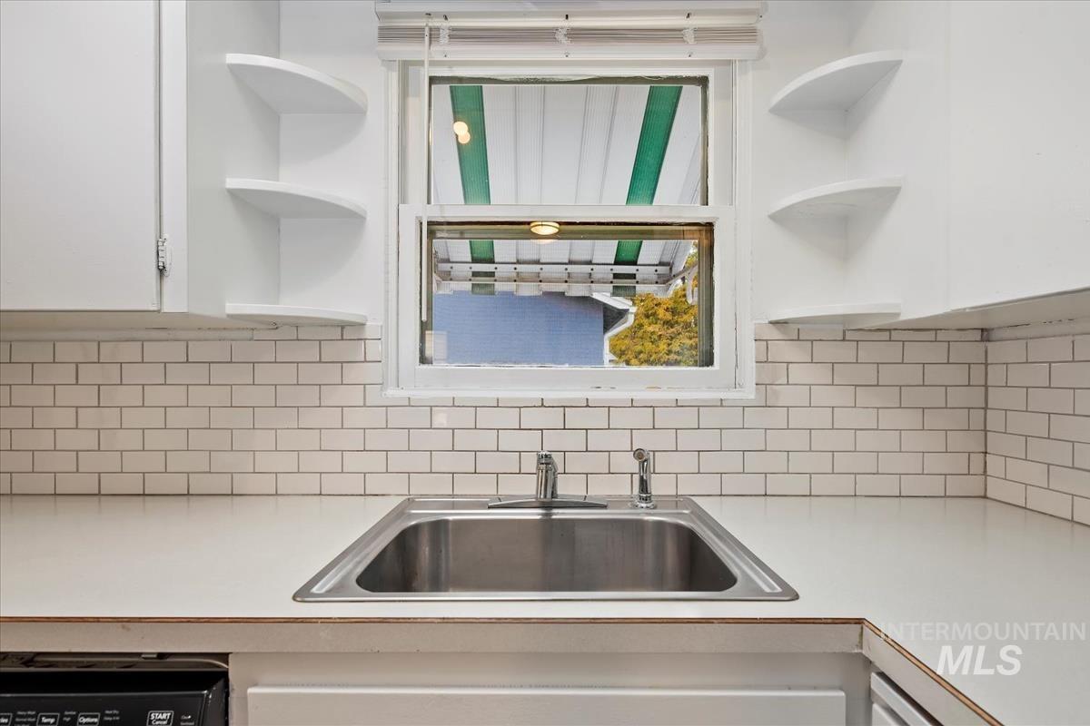 612 S Pine St, Nampa, Idaho 83686, 2 Bedrooms, 1 Bathroom, Residential For Sale, Price $314,900, 98966827