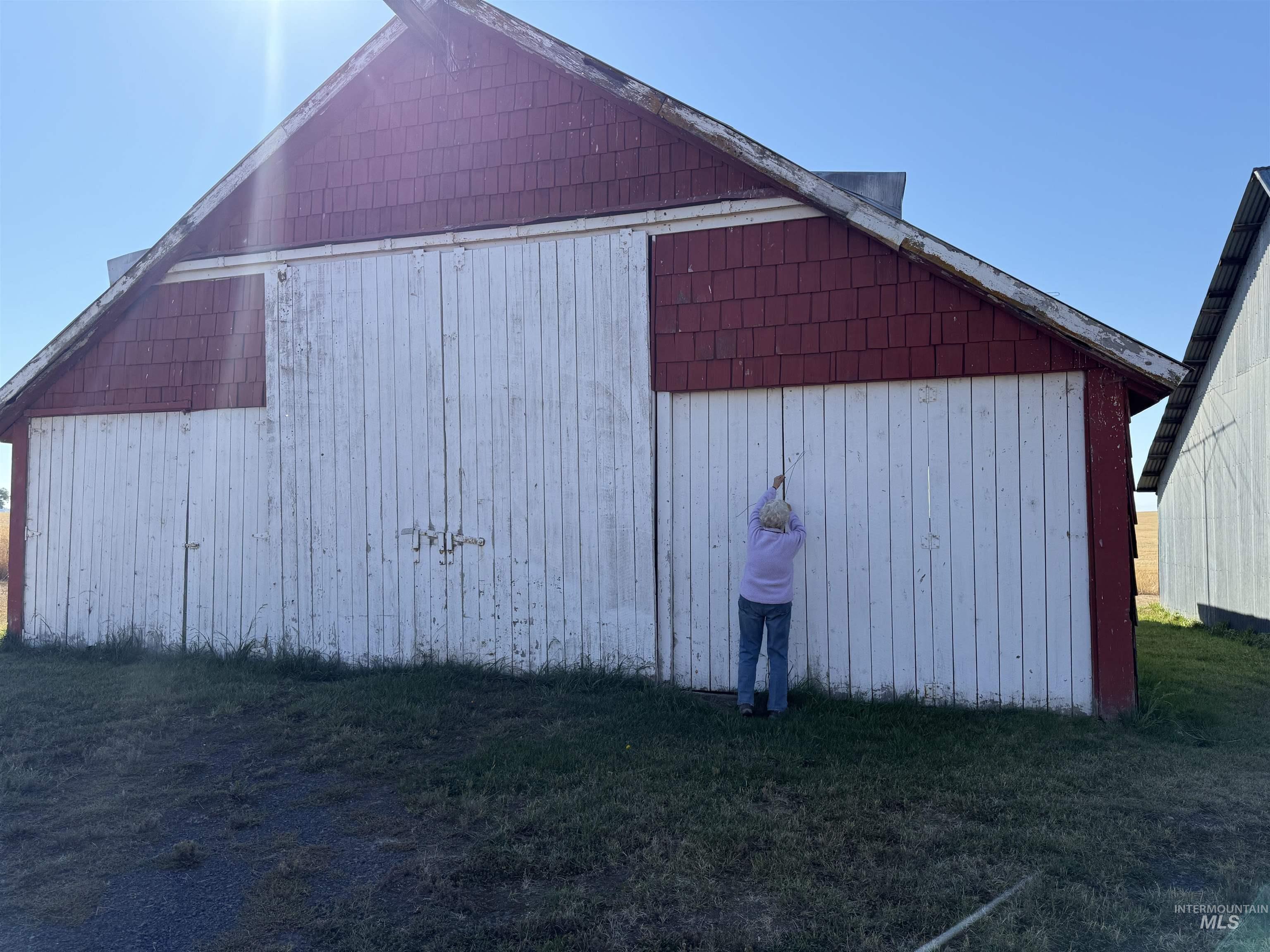 1170 Burnt Ridge Rd., Troy, Idaho 83871, 4 Bedrooms, 1.5 Bathrooms, Farm & Ranch For Sale, Price $1,300,000, 98966830