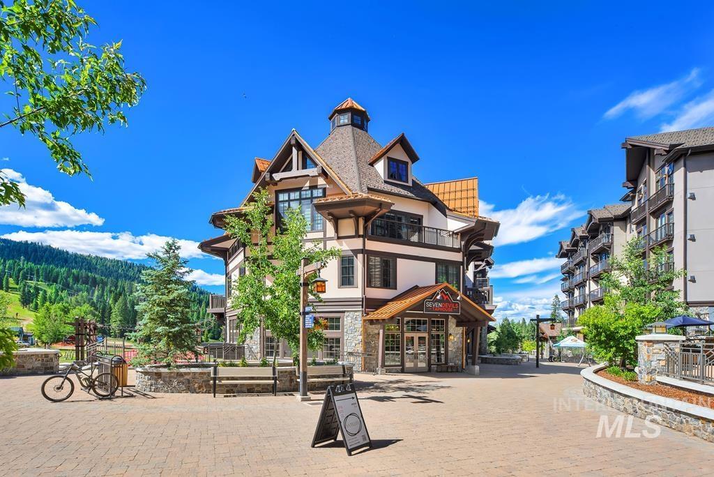 77 Tripod Court, Donnelly, Idaho 83615, Land For Sale, Price $550,000, 98966833