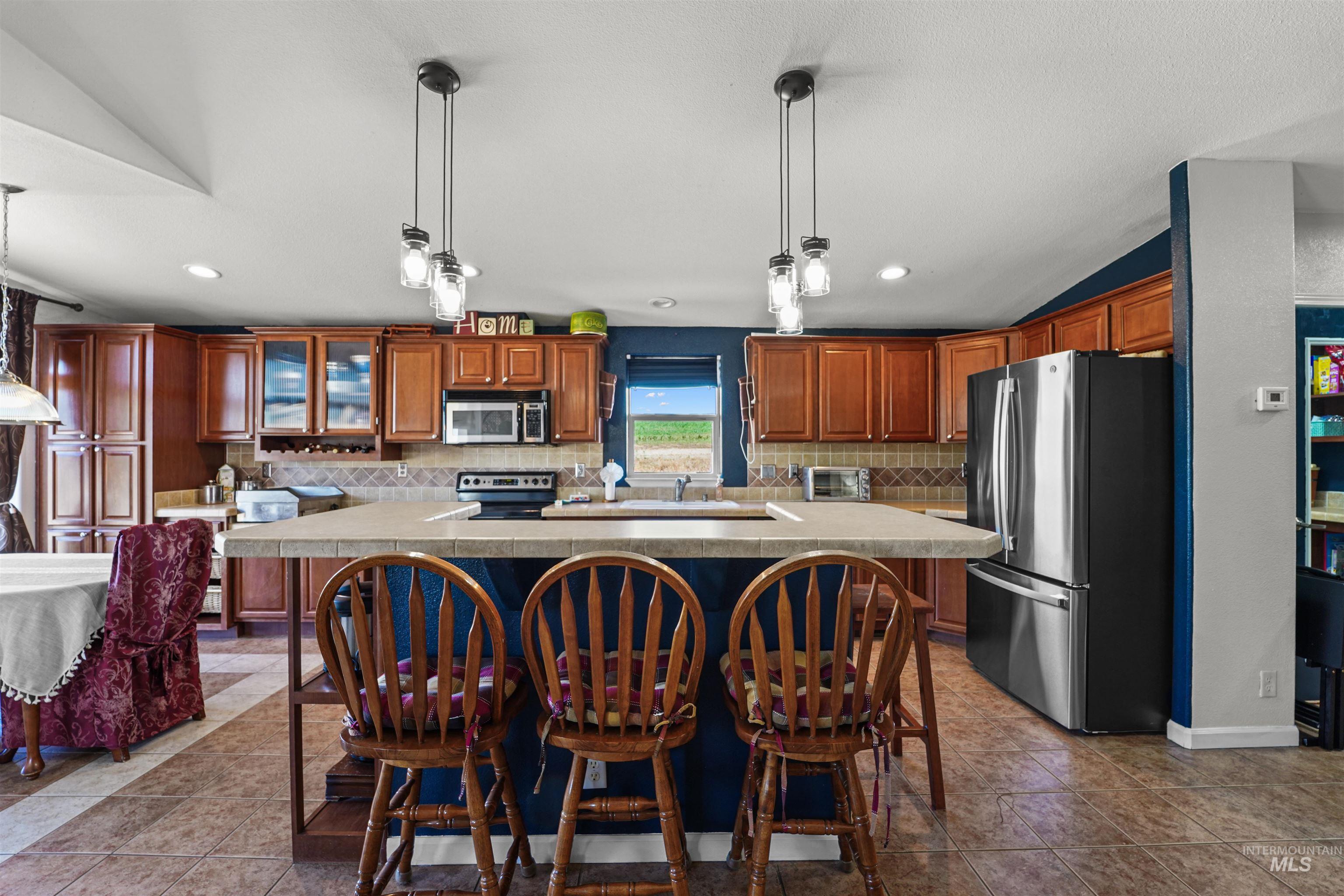 5494 Oasis Rd, Caldwell, Idaho 83607, 3 Bedrooms, 2 Bathrooms, Residential For Sale, Price $558,000, 98966838