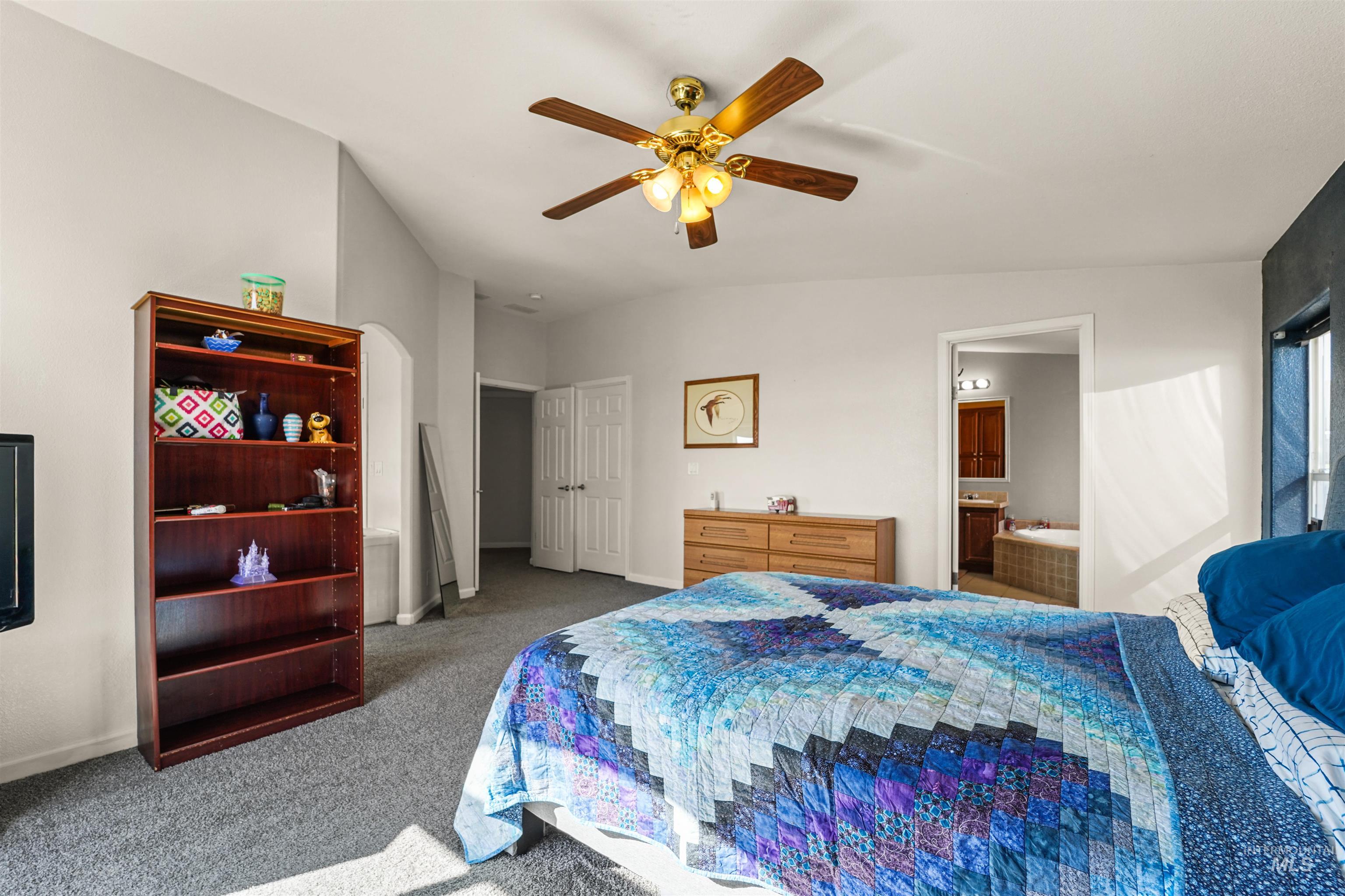 5494 Oasis Rd, Caldwell, Idaho 83607, 3 Bedrooms, 2 Bathrooms, Residential For Sale, Price $558,000, 98966838