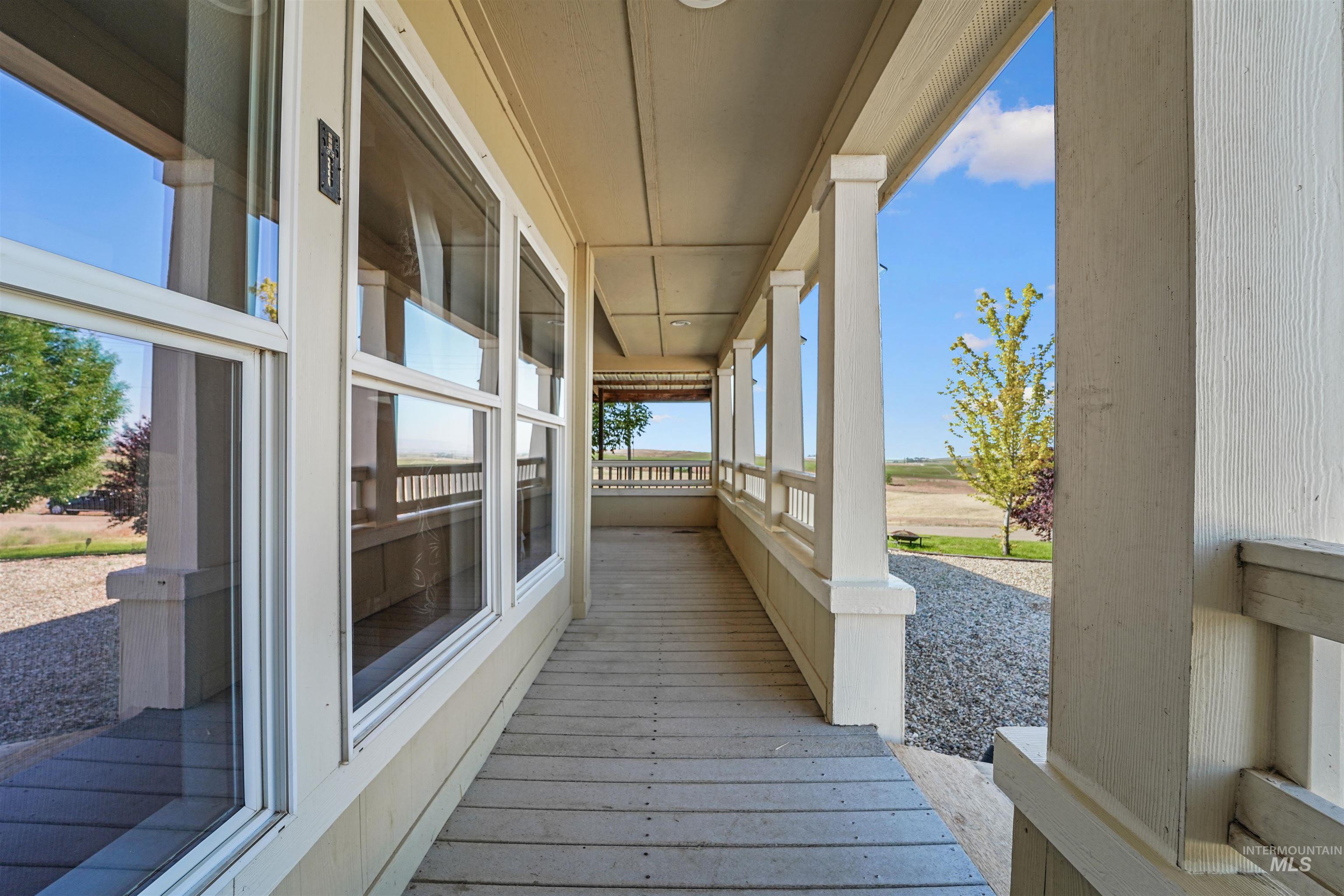 5494 Oasis Rd, Caldwell, Idaho 83607, 3 Bedrooms, 2 Bathrooms, Residential For Sale, Price $558,000, 98966838