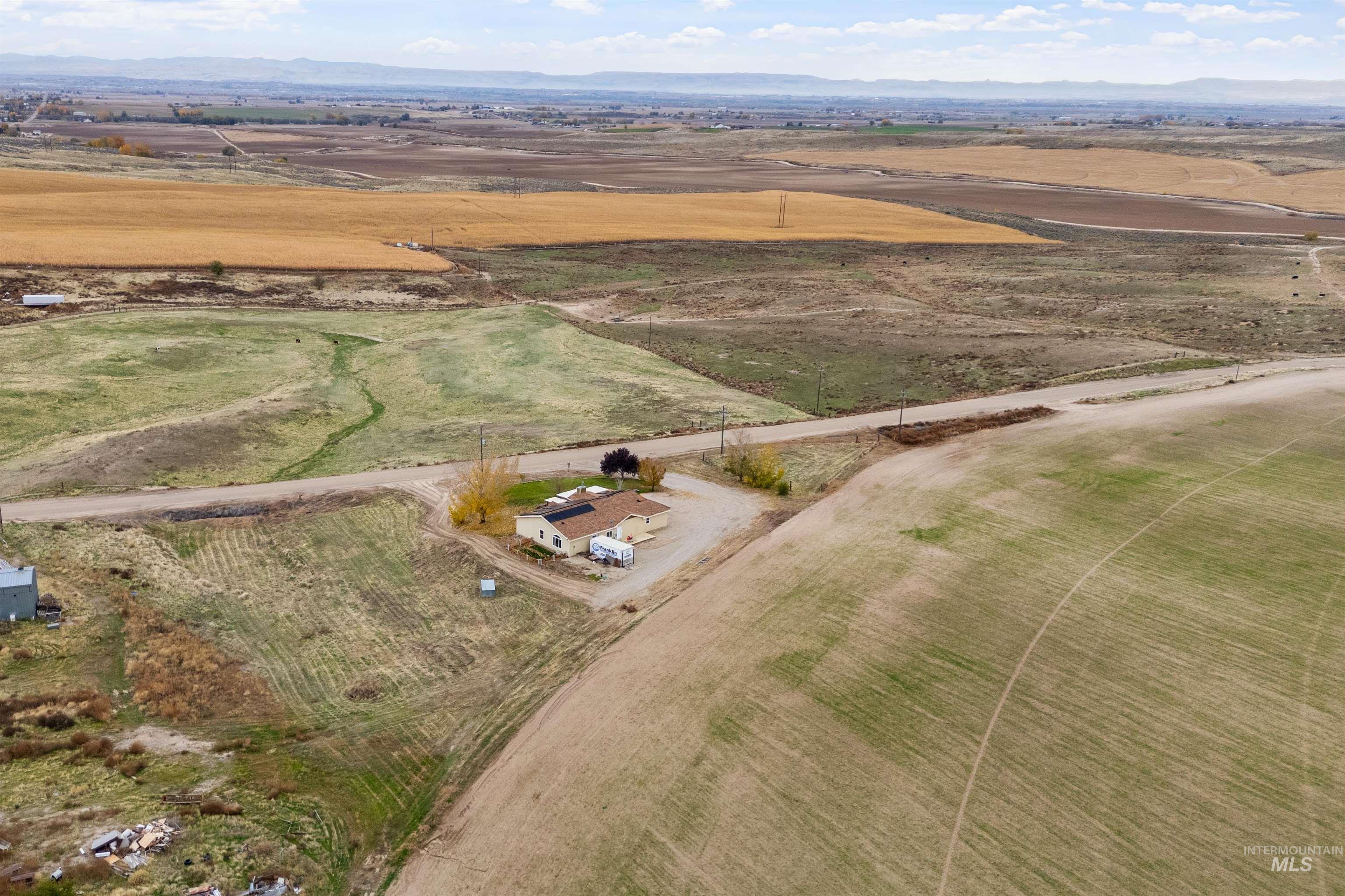 5494 Oasis Rd, Caldwell, Idaho 83607, 3 Bedrooms, 2 Bathrooms, Residential For Sale, Price $558,000, 98966838